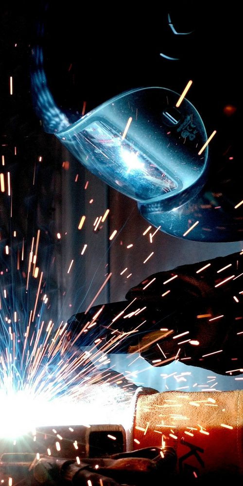 weld plate closely weld plate closely